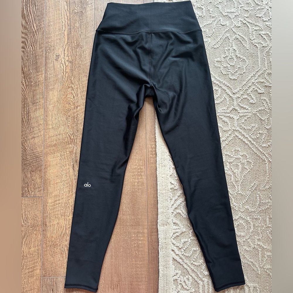 AloYoga Airlift legging, size large, black